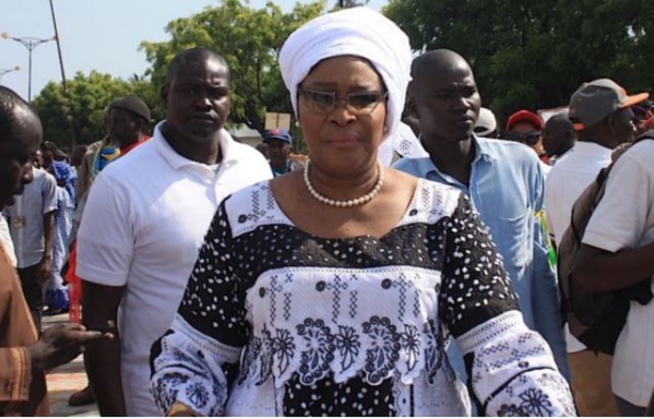 Aïda Ndiongue dément Mimi Touré Aïda Ndiongue dément Mimi Touré