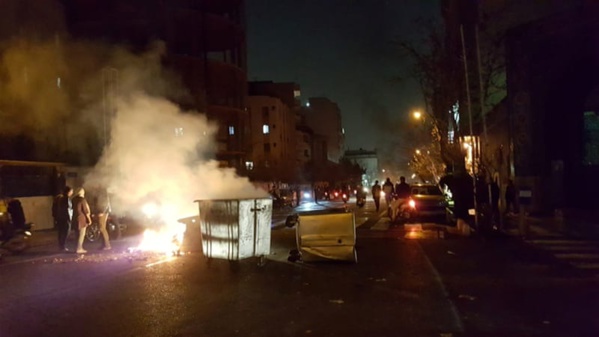 Iran : neuf morts dans une nouvelle nuit de manifestations Iran : neuf morts dans une nouvelle nuit de manifestations