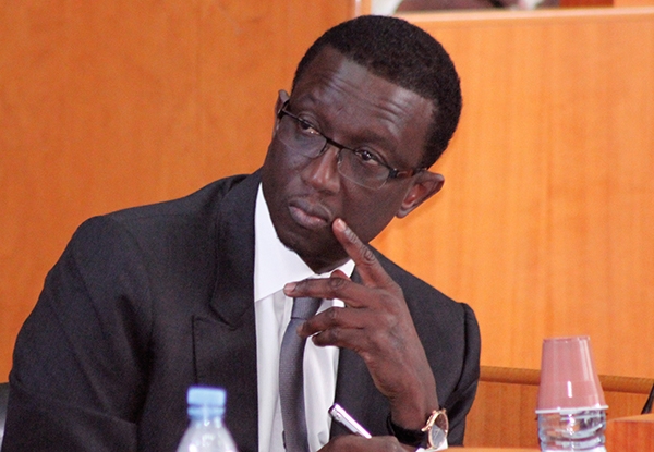 APR: le ministre Amadou Ba écarté...