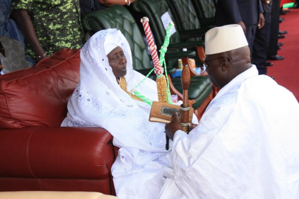 Le retour de la maman de Yaya Jammeh à Banjul et révèle