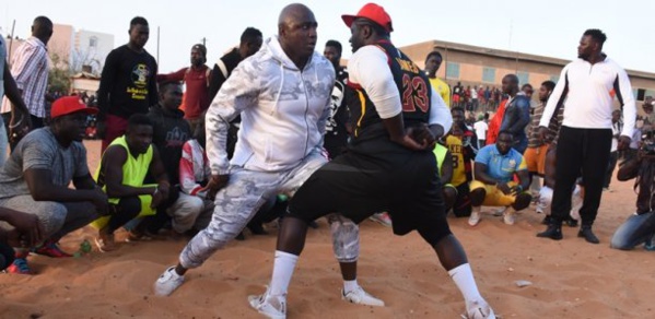 En images Open press de Lac 2 avec Balla Gaye 2 et Sa Thiès en guest En images Open press de Lac 2 avec Balla Gaye 2 et Sa Thiès en guest