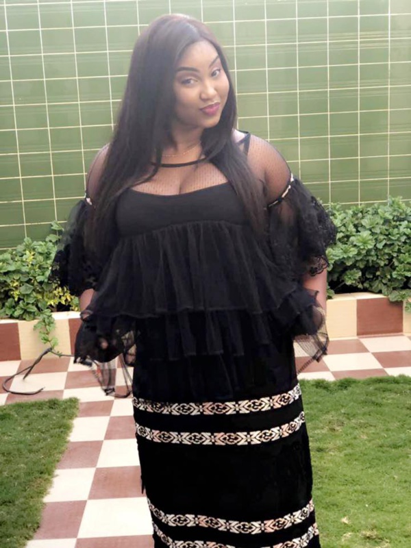 PHOTOS – Salma de la Sen Tv, toute naturelle, ELLE assume sa prise de poids malgré les …