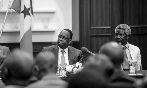 COMPRENDRE MACKY SALL : Au début, fut le malaise ! COMPRENDRE MACKY SALL : Au début, fut le malaise !