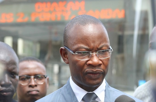 Me Moussa Diop, DG de Dakar Dem Dikk, fait partie de cette liste des mauvais élèves épinglés par l’Autorité de régulation des marchés publics (ARMP). Me Moussa Diop, DG de Dakar Dem Dikk, fait partie de cette liste des mauvais élèves épinglés par l’Autorité de régulation des marchés publics (ARMP).