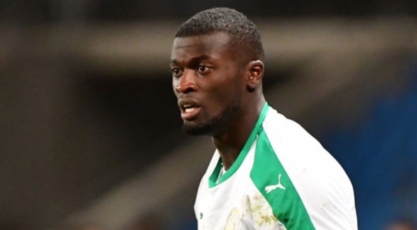 Mbaye Niang au cœur d’une sale affaire de prostitution Mbaye Niang au cœur d’une sale affaire de prostitution