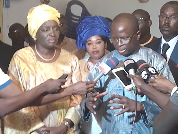 Dernière minute : Modou Diagne Fada rejoint la mouvance présidentielle Dernière minute : Modou Diagne Fada rejoint la mouvance présidentielle