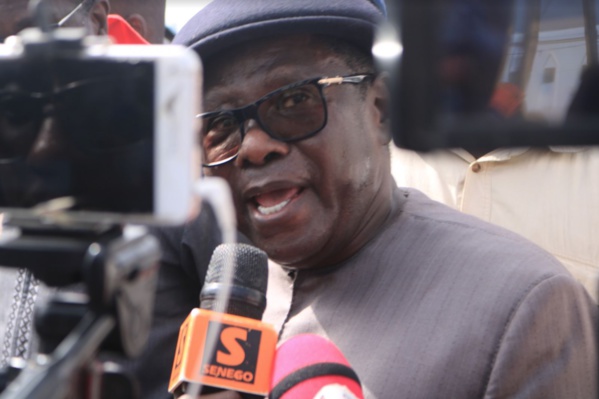 Les premières images de la manif de l'opposition Les premières images de la manif de l'opposition