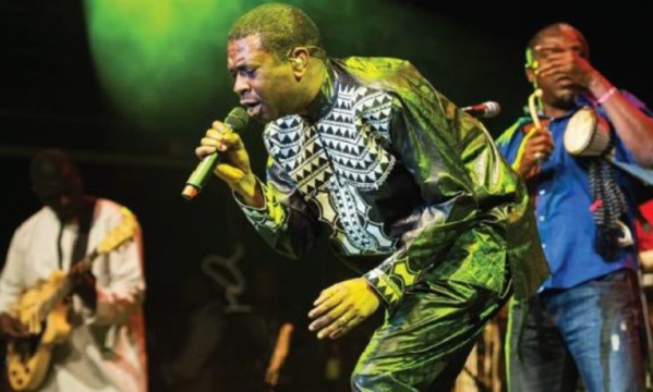 Youssou N'Dour au gala de la gendarmerie sénégalaise ( En Direct en HD sur Facebook)