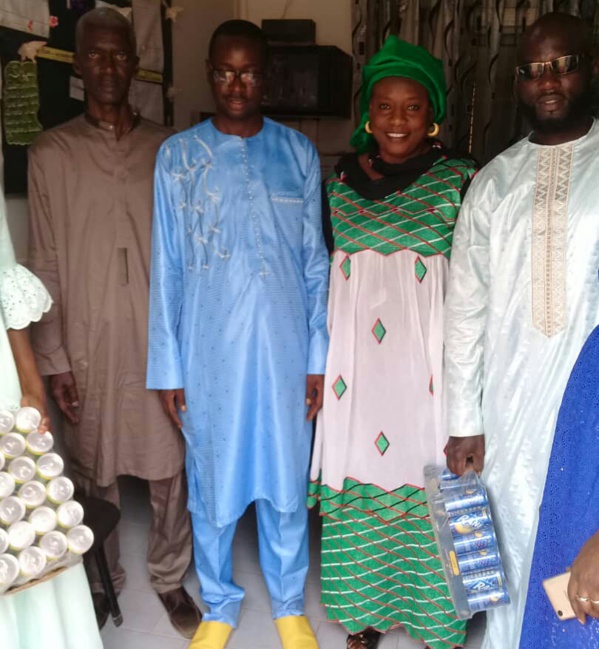 Fatoumata Ba Niang apporte son soutien aux membres de la commission de correction du C.F.E.E Fatoumata Ba Niang apporte son soutien aux membres de la commission de correction du C.F.E.E