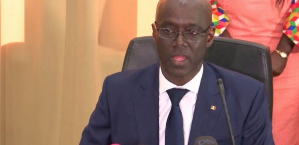 Thierno Alassane Sall dénonce une "traque" de ses soutiens Thierno Alassane Sall dénonce une "traque" de ses soutiens