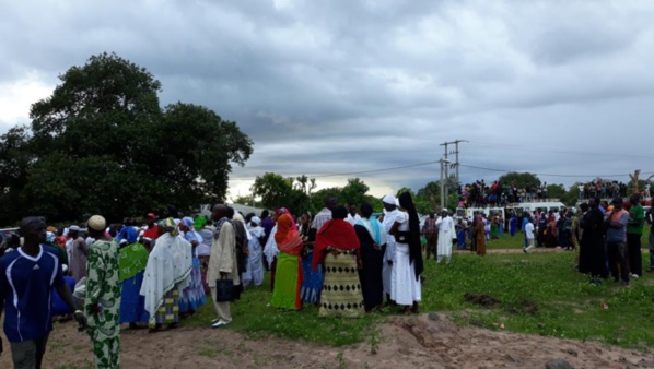 Gambie – L’ex-président Yaya Jammeh absent aux obsèques de sa mère… Gambie – L’ex-président Yaya Jammeh absent aux obsèques de sa mère…