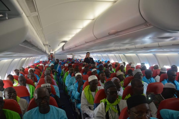 Arrêt sur image: Le premier vol en partance pour la mecque Arrêt sur image: Le premier vol en partance pour la mecque