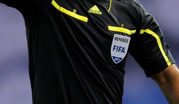 L’arbitre sénégalais Daouda Gueye suspendu pour corruption L’arbitre sénégalais Daouda Gueye suspendu pour corruption