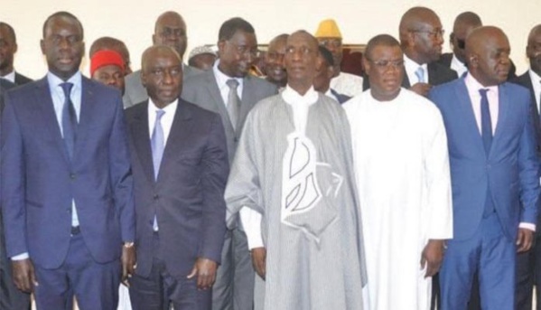 L’opposition attend de Trump qu’il dise à Macky…