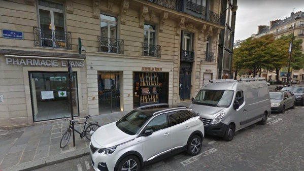 Paris : une boutique de luxe braquée dans le 8e arrondissement Paris : une boutique de luxe braquée dans le 8e arrondissement