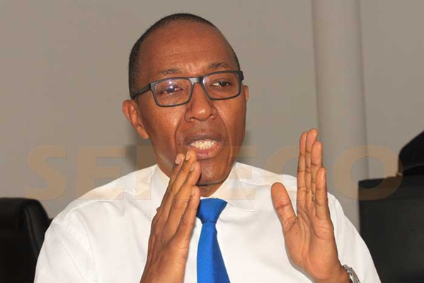 Eldorado des jeunes africains : Abdoul Mbaye lance un message poignant ! Eldorado des jeunes africains : Abdoul Mbaye lance un message poignant !