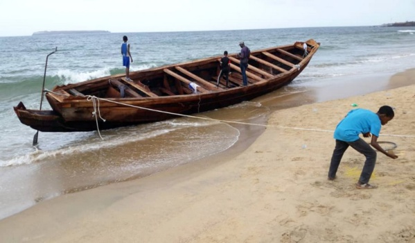 Pirogue partie de la Gambie : une faille dans le système de surveillance des frontières, sur fond de hantise du terrorisme