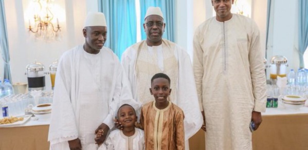 Macky se met à dos des militants 