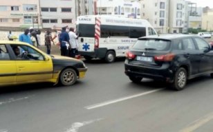 Accident sur l'autoroute : Une dame fauchée par un mini van avec sa fille