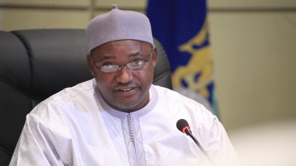 GAMBIE : Adama Barrow gracie deux Sénégalais GAMBIE : Adama Barrow gracie deux Sénégalais