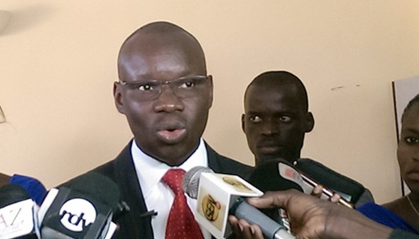 PRÉSIDENTIELLE 2019 : PLUS DE 80 PARTIS ET COALITIONS VENUS RÉCLAMER LA FICHE DE PARRAINAGE PRÉSIDENTIELLE 2019 : PLUS DE 80 PARTIS ET COALITIONS VENUS RÉCLAMER LA FICHE DE PARRAINAGE