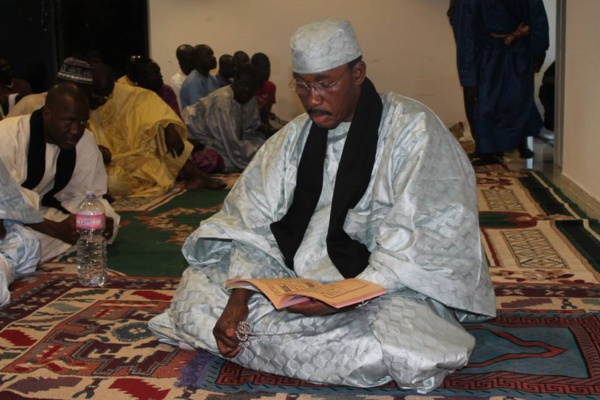 A SAINT-LOUIS, SERIGNE MAME MOR MBACKÉ A DIRIGÉ ’’LA PRIÈRE DES DEUX RAAKA’’