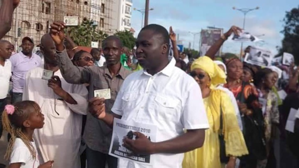 Les images du lancement du parrainage du candidat Khalifa Sall