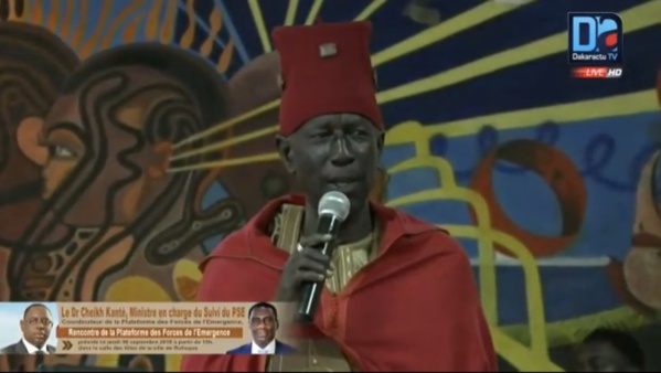 Le Grand Diaraf de Bargny menace les adversaires de Macky Sall : « Nous avons des bagages, nous ne sommes pas ordinaires » Le Grand Diaraf de Bargny menace les adversaires de Macky Sall : « Nous avons des bagages, nous ne sommes pas ordinaires »