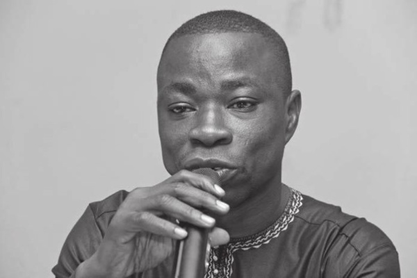 Aide à la presse: le Directeur adjoint de la communication, pris en flagrant délit de conflit d’intérêts Aide à la presse: le Directeur adjoint de la communication, pris en flagrant délit de conflit d’intérêts