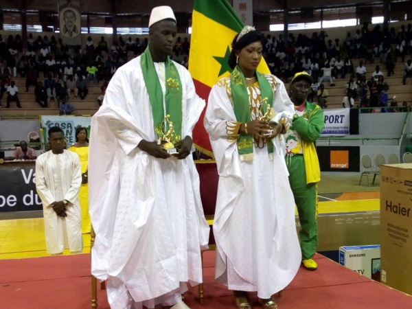 Arrêt sur image: Le couple royal du Basket décoré