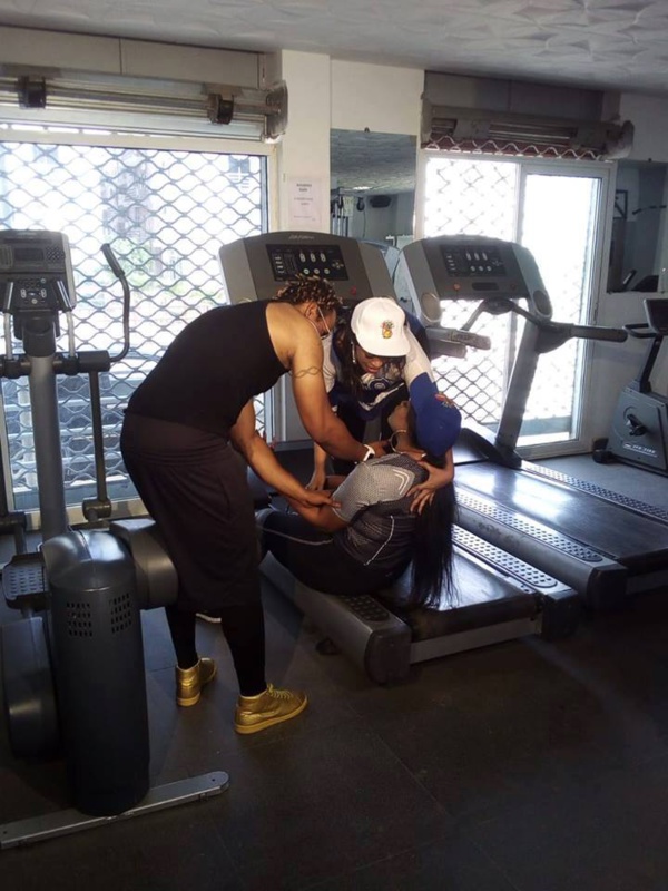 Vidéo – Guigui pique un malaise en plein tournage Vidéo – Guigui pique un malaise en plein tournage