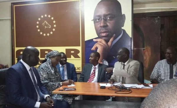 Election 2019 : une responsable politique de taille du Rewmi, rallie l’Apr Election 2019 : une responsable politique de taille du Rewmi, rallie l’Apr