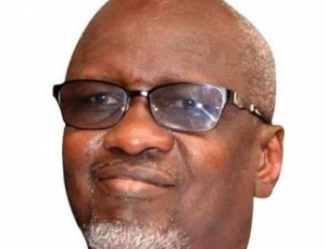 Comment Macky allaite 300 milles têtes avec le biberon de La Poste dirigée Siré Dia Comment Macky allaite 300 milles têtes avec le biberon de La Poste dirigée Siré Dia