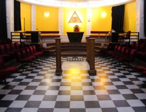 Interdiction de leur manifestation à Dakar: Les Francs-maçons saisissent Macron Interdiction de leur manifestation à Dakar: Les Francs-maçons saisissent Macron