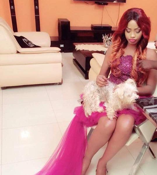 Mbathio Ndiaye dévoile le teaser de son prochain clip. Regardez ! Mbathio Ndiaye dévoile le teaser de son prochain clip. Regardez !