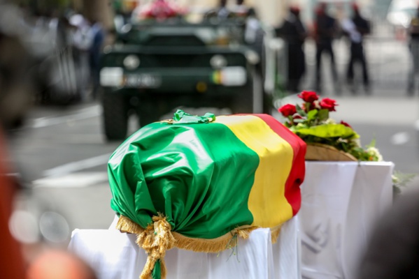 Suite images levée du corps du ministre , Bruno Diatta chef de protocole du Président Suite images levée du corps du ministre , Bruno Diatta chef de protocole du Président