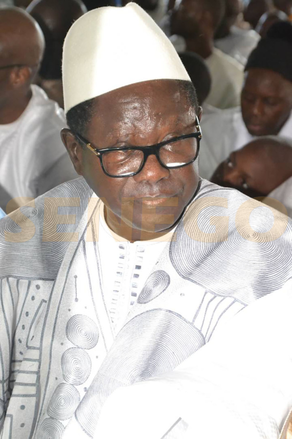 Pape Diop: « Je ne ferai qu’un seul mandat. Je ne suis pas comme Macky Sall qui passe son temps à… » Pape Diop: « Je ne ferai qu’un seul mandat. Je ne suis pas comme Macky Sall qui passe son temps à… »