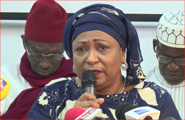  Historique, pour la première fois depuis 1857, une femme, Soham Wardini, dirige la Ville de Dakar Historique, pour la première fois depuis 1857, une femme, Soham Wardini, dirige la Ville de Dakar