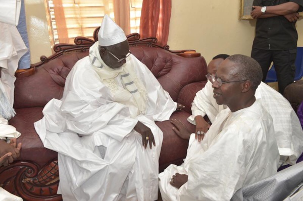 Le Premier ministre, Boun Abdallah Dione chez Serigne Moussa Nawel...Les dessous d'une rencontre Le Premier ministre, Boun Abdallah Dione chez Serigne Moussa Nawel...Les dessous d'une rencontre