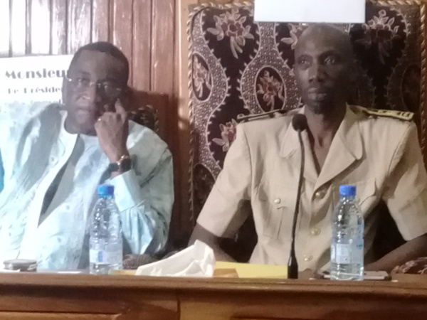 Société : Le repas gargantuesque de Racine Sy aux retraités Société : Le repas gargantuesque de Racine Sy aux retraités