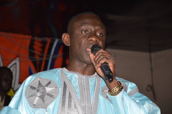 Pourquoi Pape Diouf a raté son "live" à Bercy...Ce que "l'enfant prodige de Guinaw Rails" doit comprendre... Pourquoi Pape Diouf a raté son "live" à Bercy...Ce que "l'enfant prodige de Guinaw Rails" doit comprendre...