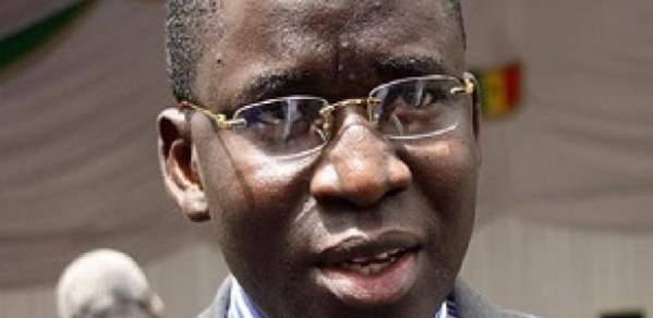 Aliou Ngouty Sow: "Les personnes qui insultent sur Facebook sont de la même ethnie" Aliou Ngouty Sow: "Les personnes qui insultent sur Facebook sont de la même ethnie"