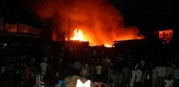 Kaolack : Six cantines ravagées dans un incendie Kaolack : Six cantines ravagées dans un incendie