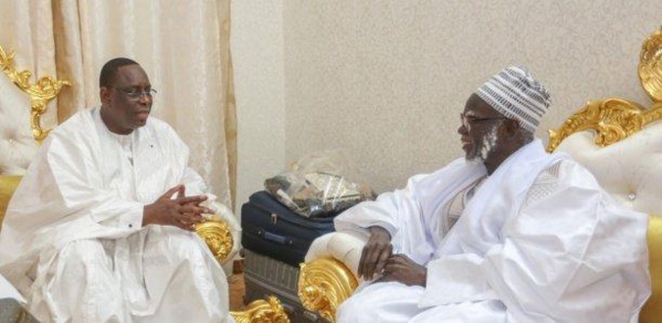 Touba : Comment Serigne Mountakha a sauvé la visite de Macky Sall Touba : Comment Serigne Mountakha a sauvé la visite de Macky Sall