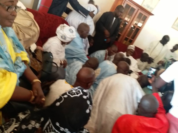 Les images exclusives de la ziarra du Pds à Touba Les images exclusives de la ziarra du Pds à Touba