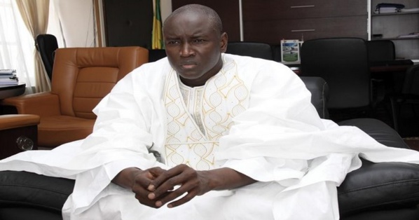 CARTES D’ÉLECTEUR ET D’IDENTITÉ : ALY NGOUILLE NDIAYE RAPPELLE LA DIFFÉRENCE ENTRE CES DEUX DOCUMENTS CARTES D’ÉLECTEUR ET D’IDENTITÉ : ALY NGOUILLE NDIAYE RAPPELLE LA DIFFÉRENCE ENTRE CES DEUX DOCUMENTS