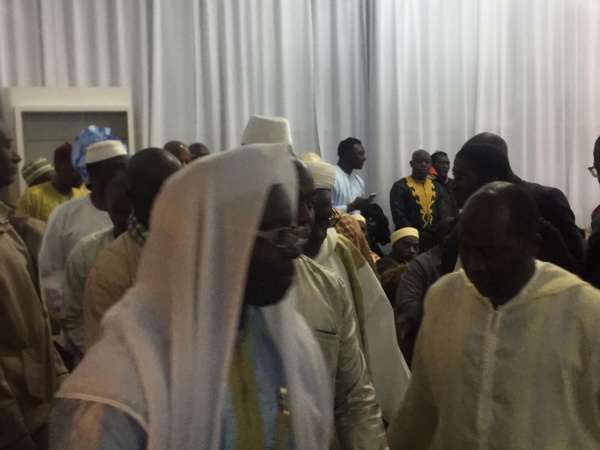 Parrain du gamou de la communauté Diola en France , Macky Sall envoie son proche ministre conseiller Abdoulaye Sally Sall Parrain du gamou de la communauté Diola en France , Macky Sall envoie son proche ministre conseiller Abdoulaye Sally Sall