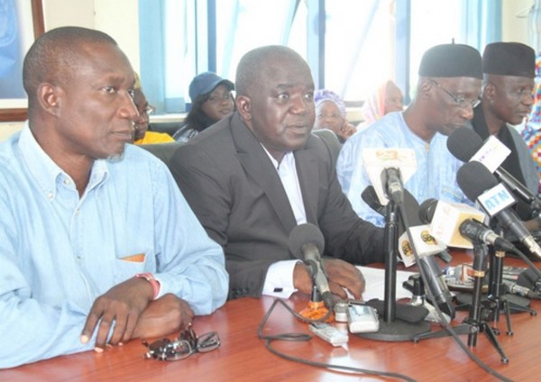 « Crise économique et politique » au Sénégal : Le PDS appelle l’opposition à l’union pour freiner Macky Sall « Crise économique et politique » au Sénégal : Le PDS appelle l’opposition à l’union pour freiner Macky Sall