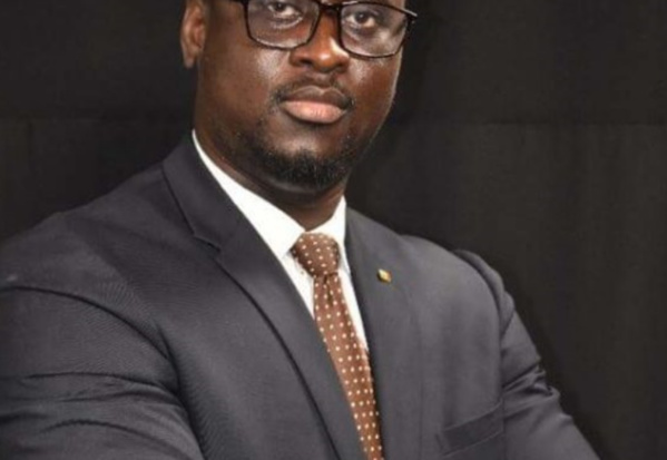 « Désolant, cette fumisterie politique de Mame Adama Gueye » « Désolant, cette fumisterie politique de Mame Adama Gueye »