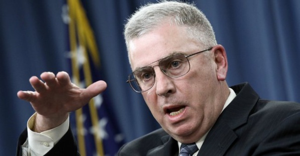 D'origine libanaise, John Abizaid est l'ex-patron des forces américaines au Moyen-Orient. D'origine libanaise, John Abizaid est l'ex-patron des forces américaines au Moyen-Orient.